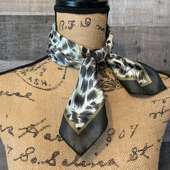 Elegant Neck or Purse Scarf - Picture 2 of 15